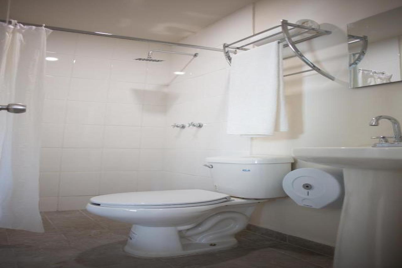 Casa Finlandia Boutique Hotel Γκουανταλαχάρα Εξωτερικό φωτογραφία